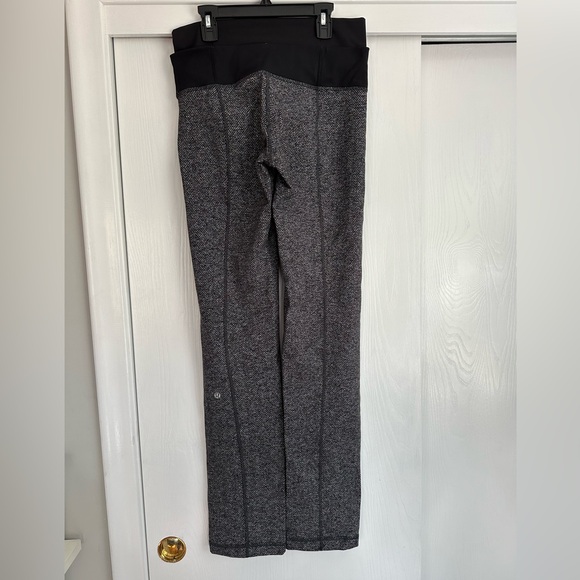 Lululemon Straight Up Double WaistBand Pants Size 8 - Picture 4 of 11
